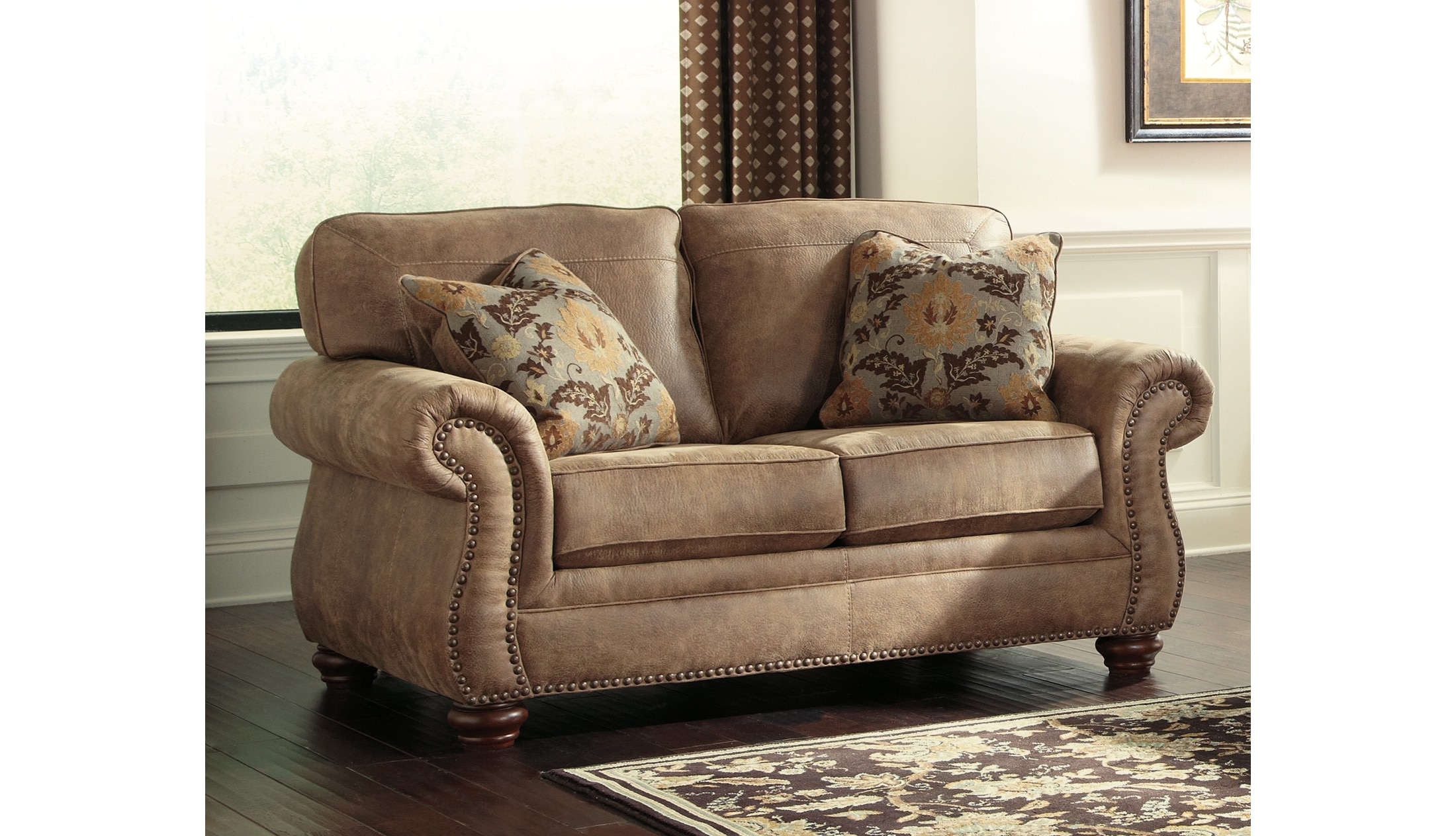 Larkinhurst Loveseat