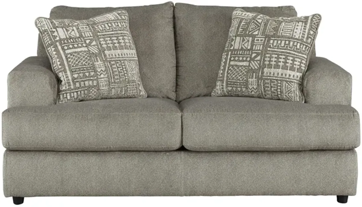 Soletren Loveseat