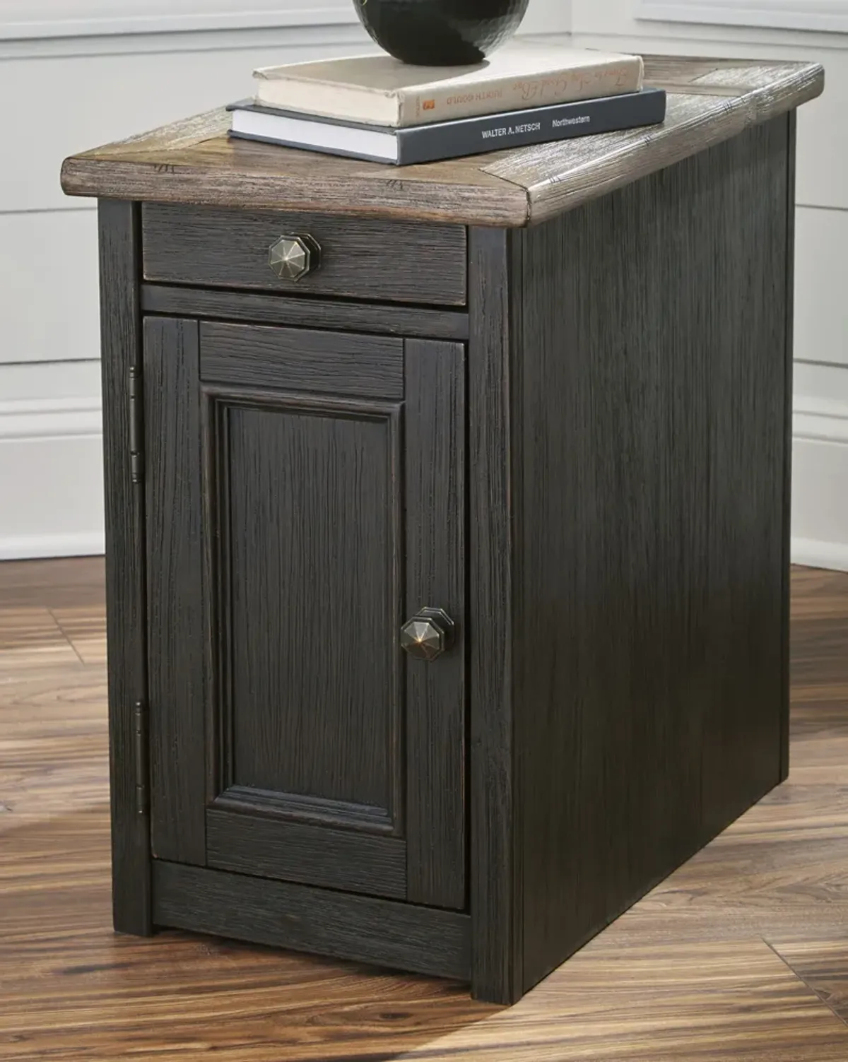 Tyler Creek Chairside End Table with USB Ports and Outlets