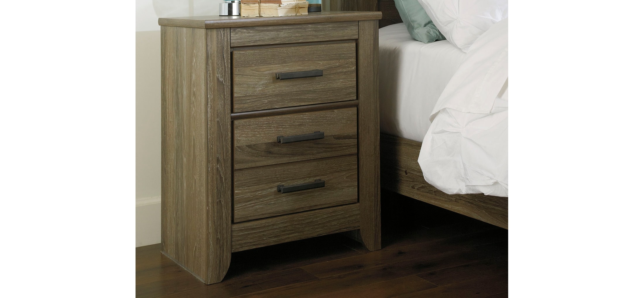 Zelen Nightstand