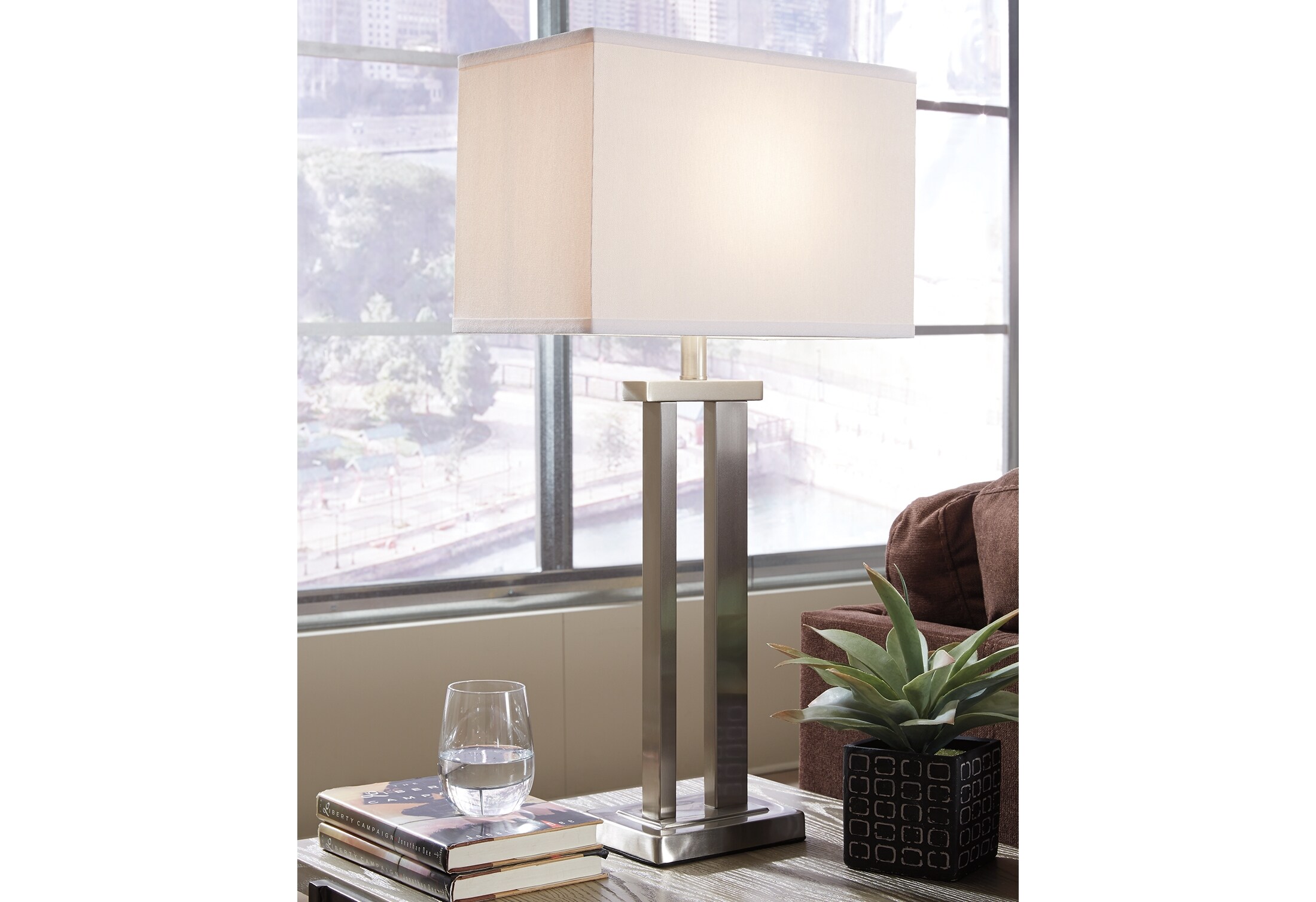 Aniela Table Lamp (Set of 2)