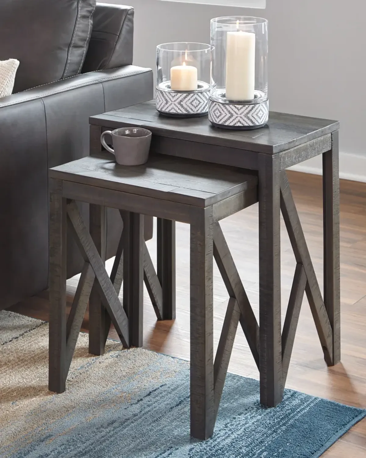 Emerdale Accent Table Set