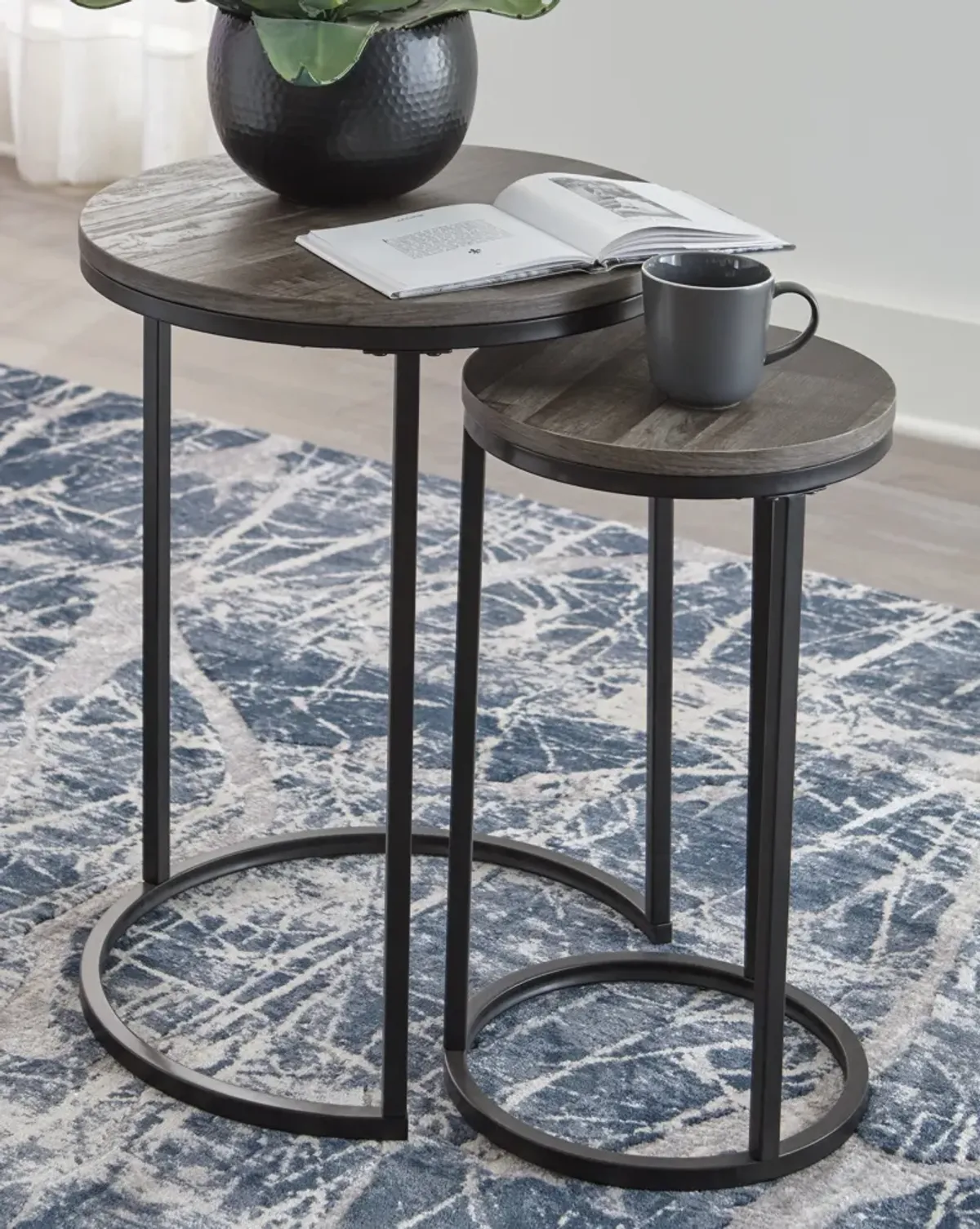 Briarsboro Accent Table Set