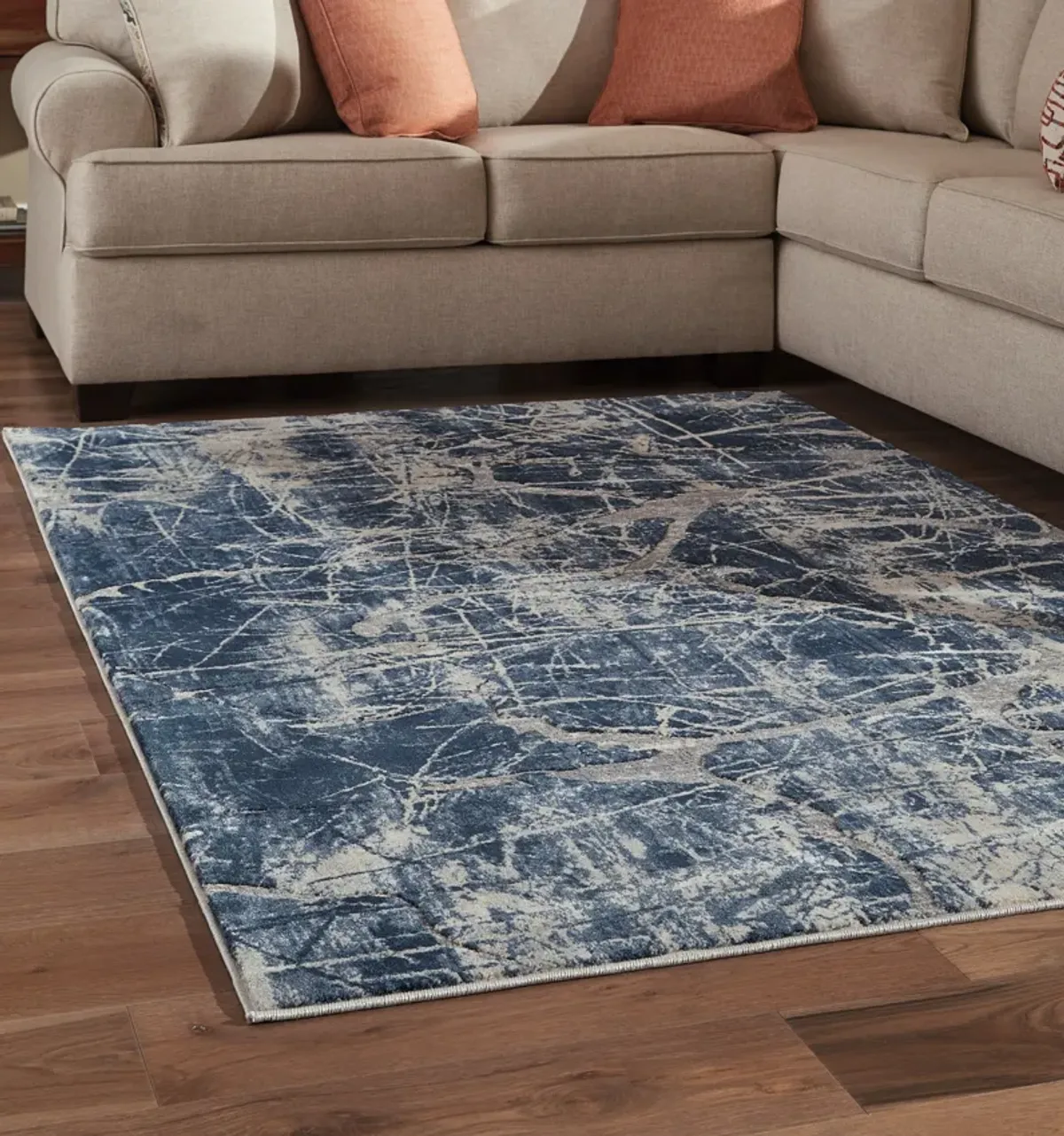 Tullis 5'2" x 7'3" Rug