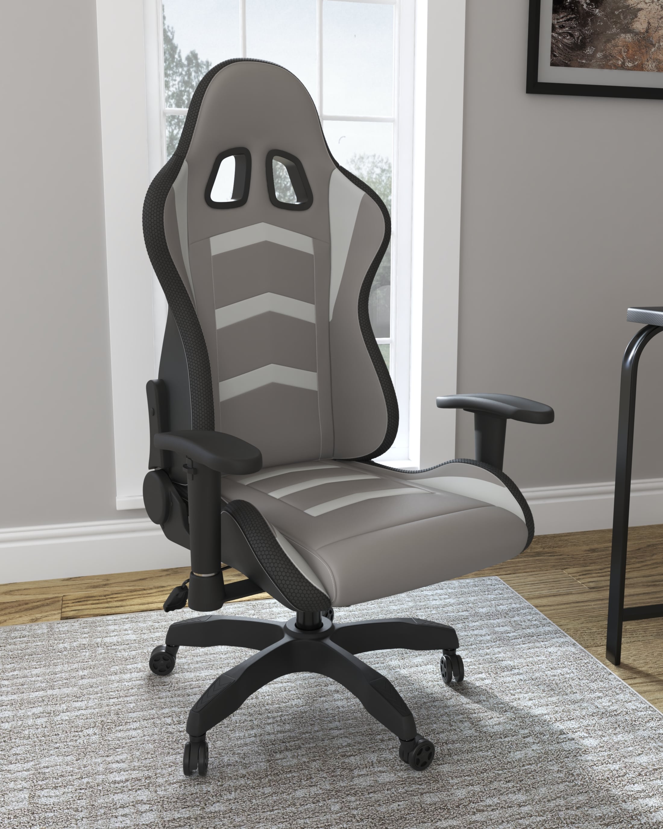 Lynxtyn Gaming Chair