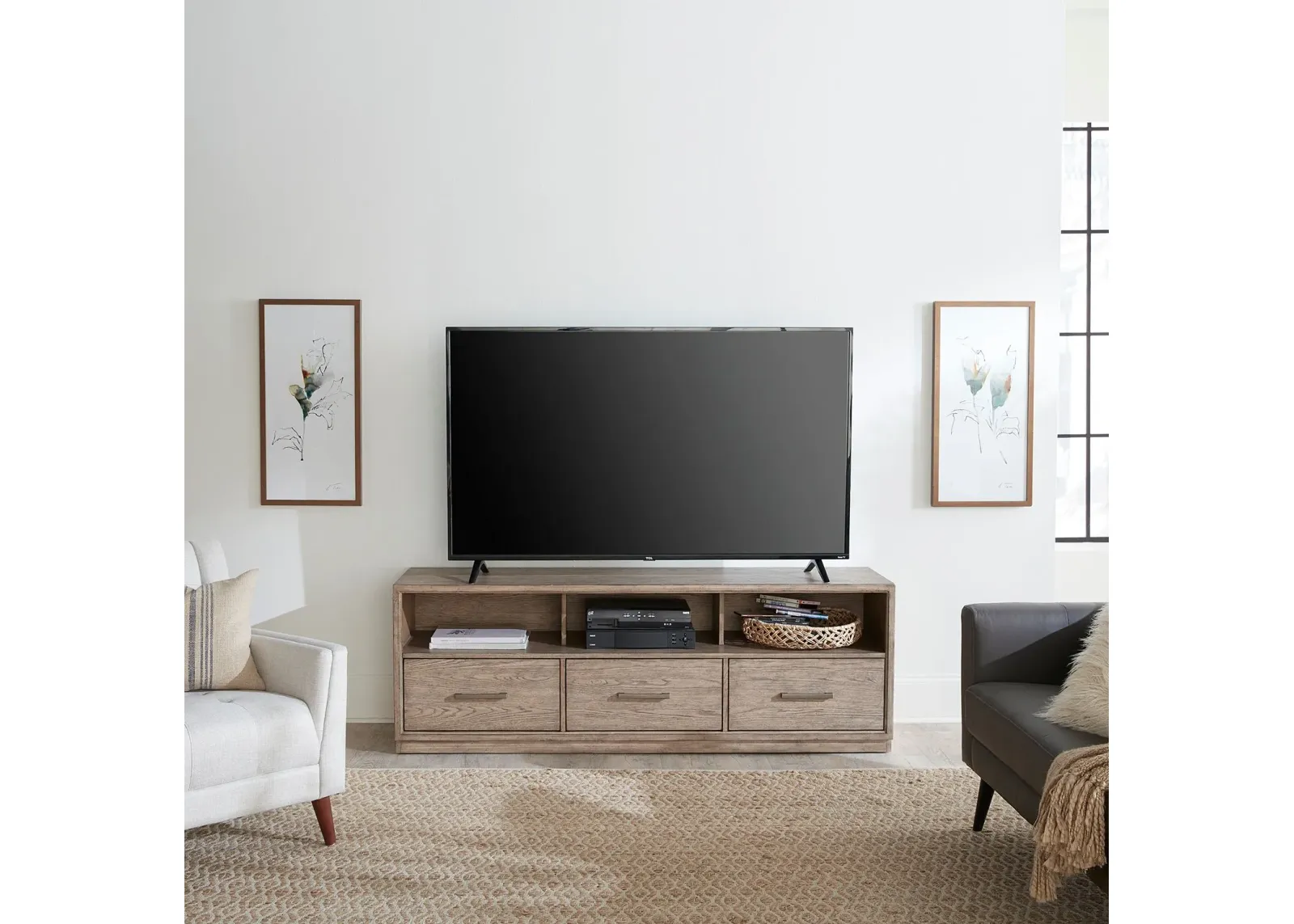 Sacarmento TV Console