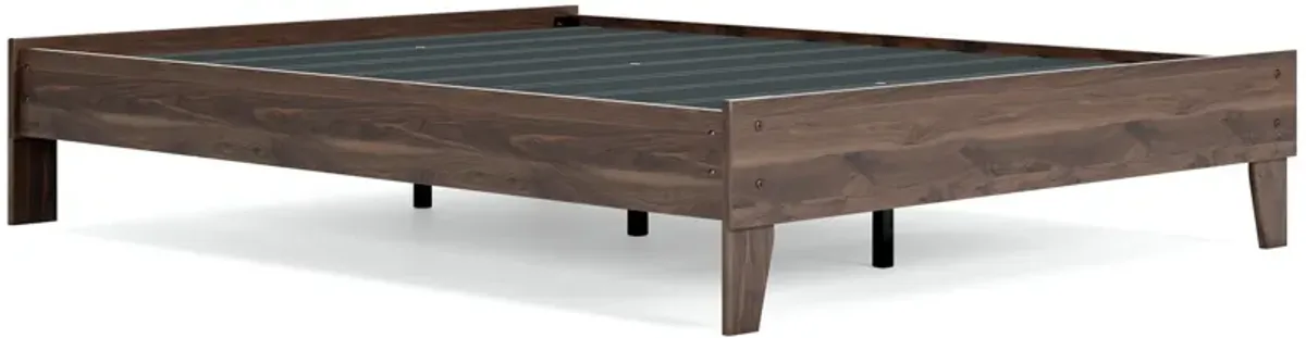 Calverson Queen Platform Bed