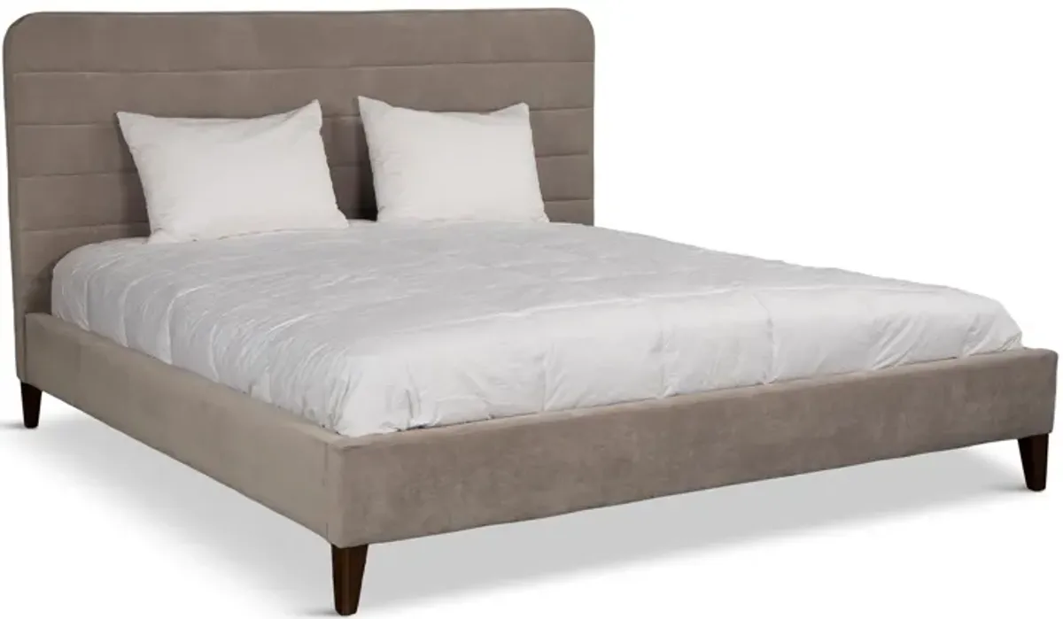 Classic Cumulus King Round Upholstered Bed