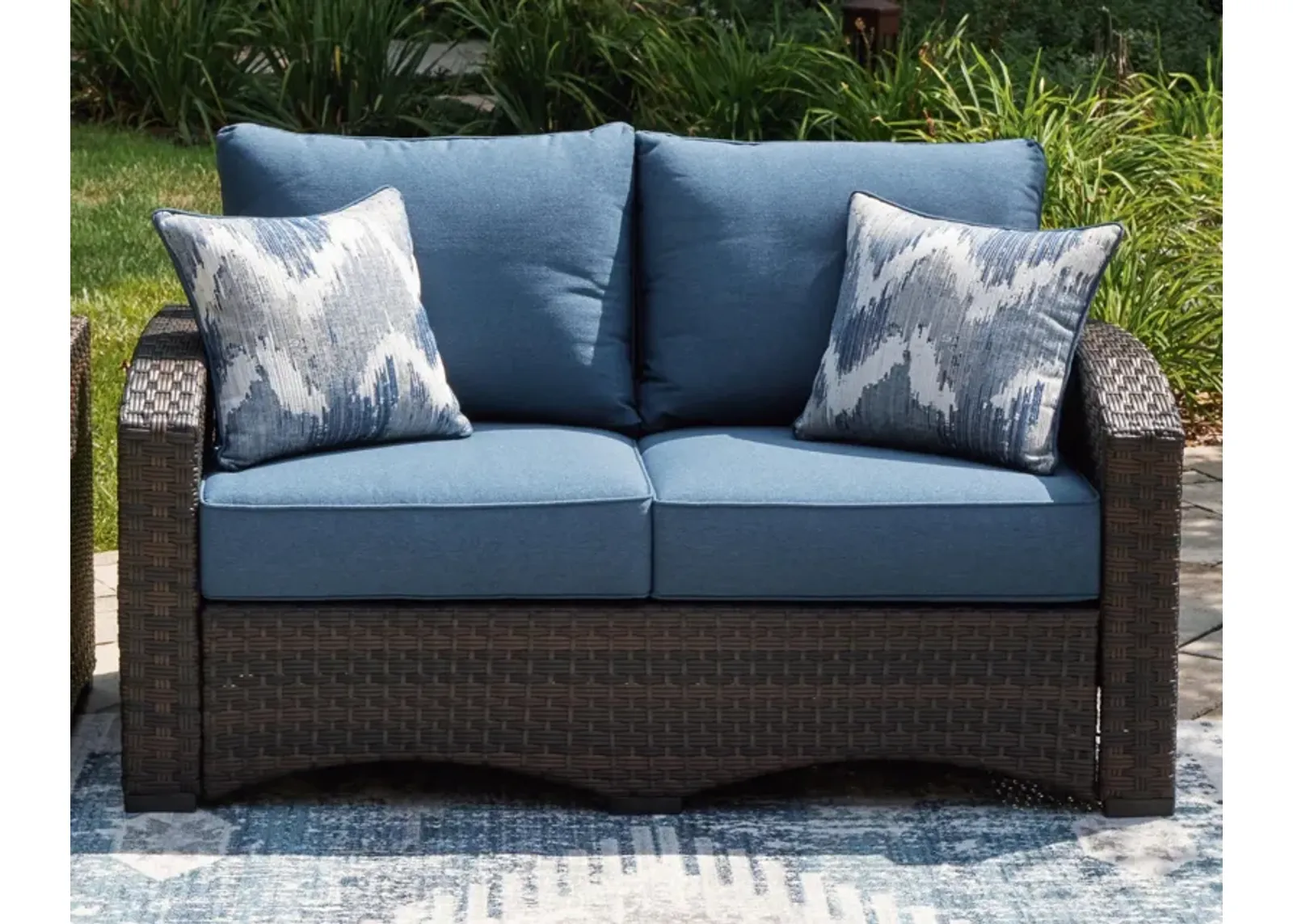 Windglow Outdoor Loveseat with Cushion