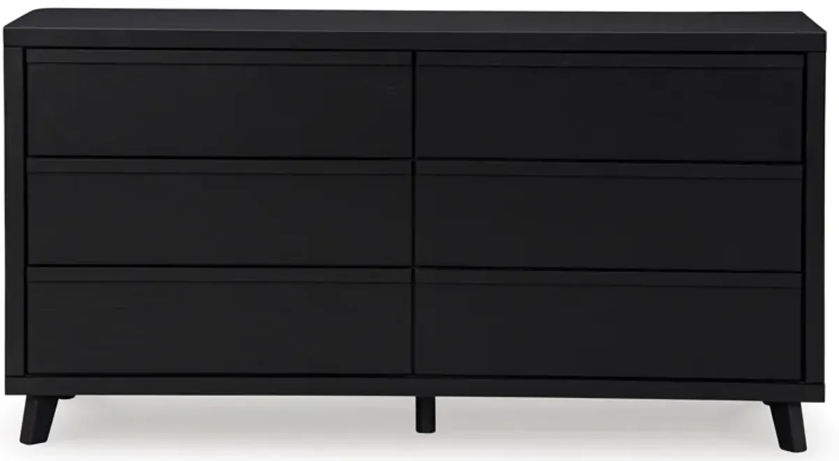 Danziar Dresser