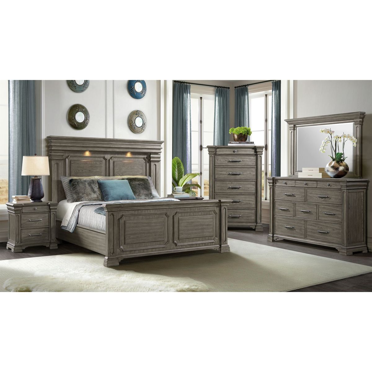 Monarch 3-Piece Queen Panel Bedroom Set