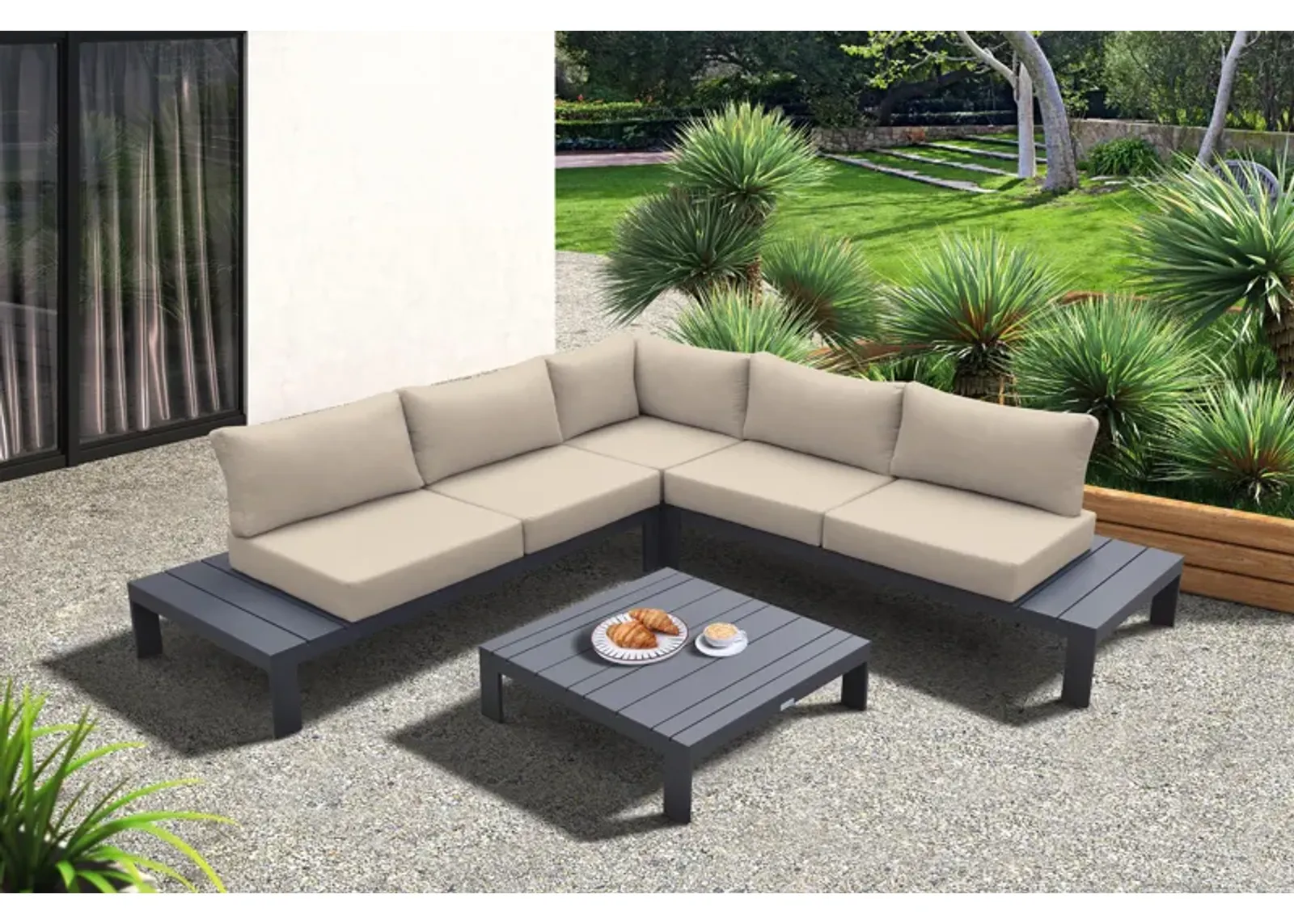 Razor Outdoor 4 piece Sectional set in Dark Gray Finish and Taupe Cushions