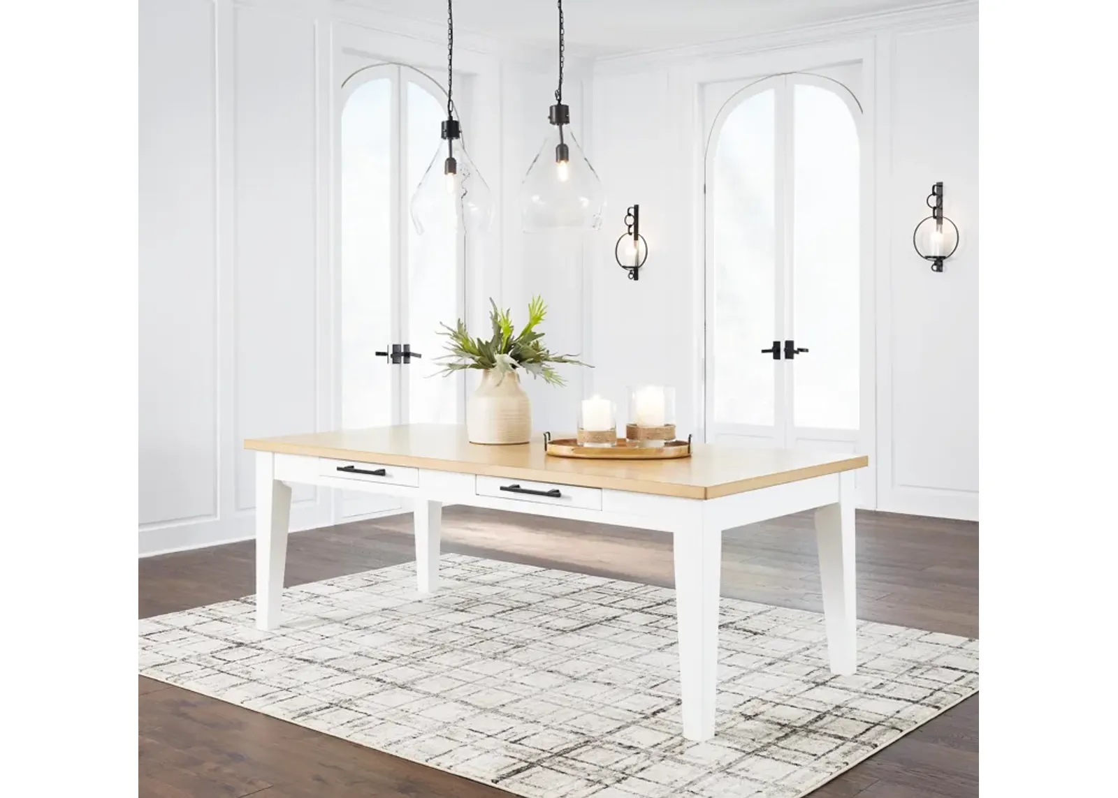 Ashbryn Dining Table