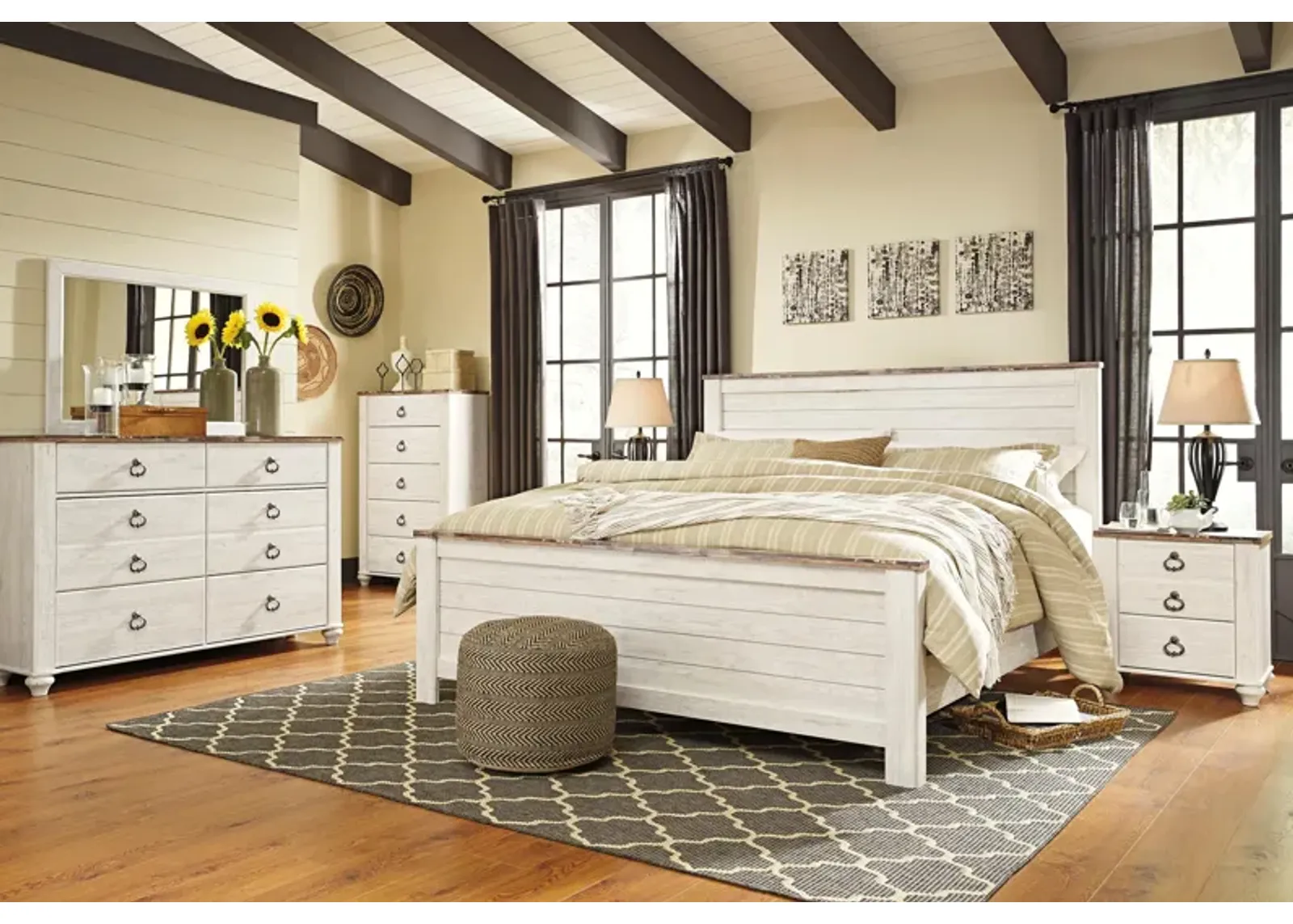 Willowton 3-Piece King Panel Bedroom Set