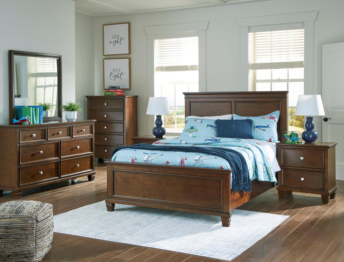 Danabrin 3-Piece Full Panel Bedroom Set