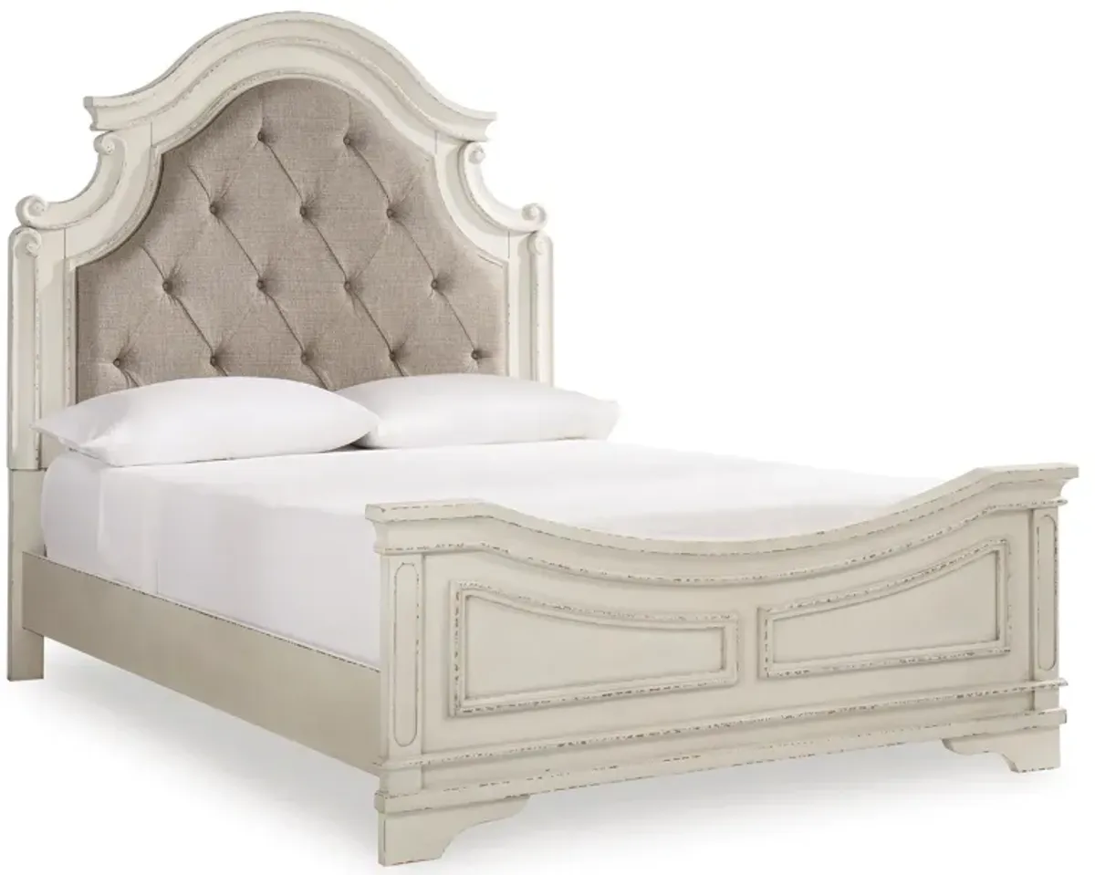 Realyn Queen Upholstered Panel Bed