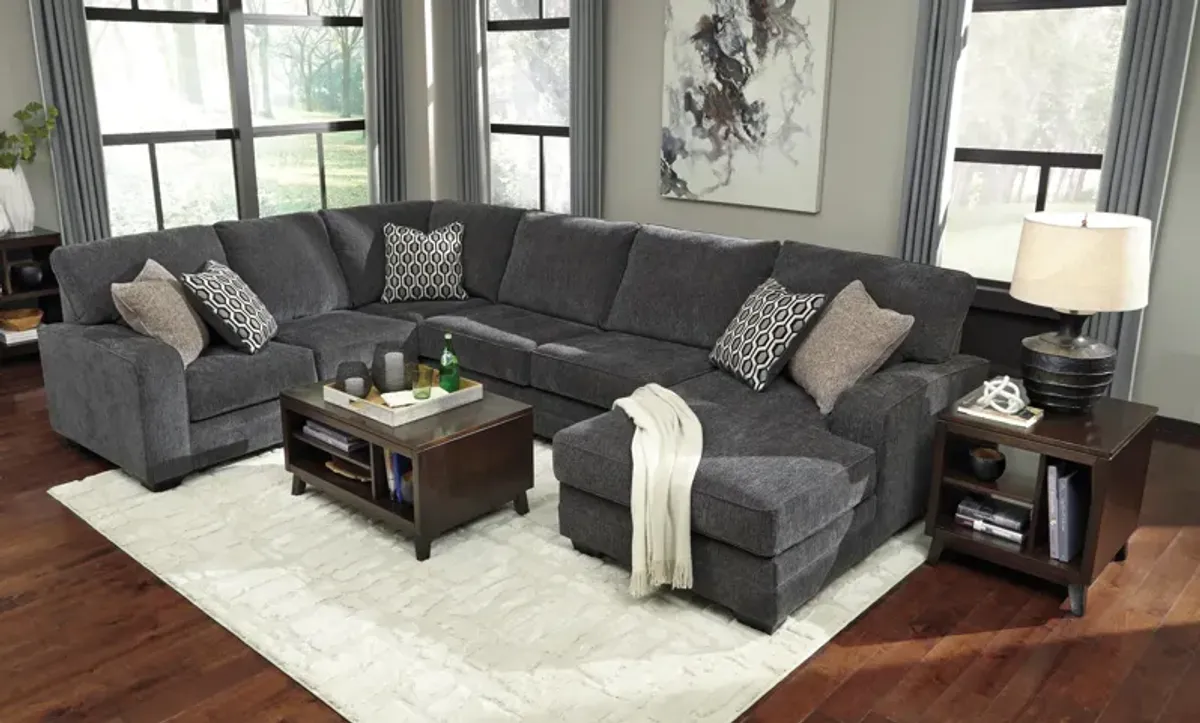 Tracling 3-Piece Sectional with Chaise