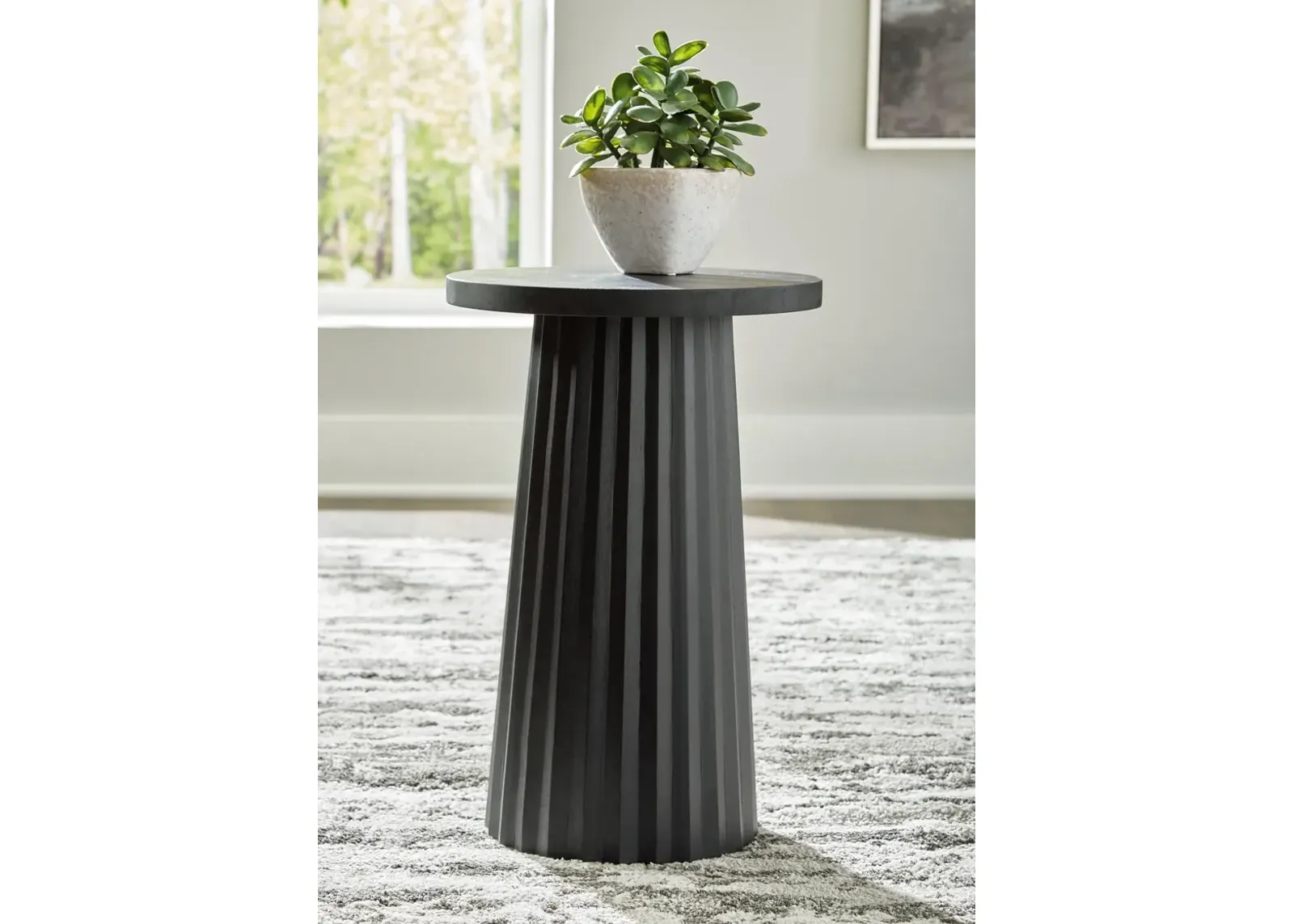 Ceilby Accent Table