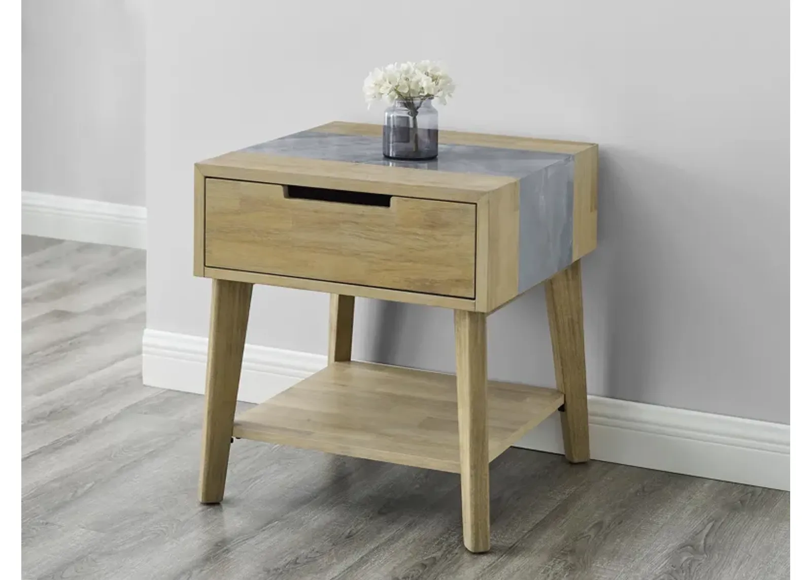 Bay End Table