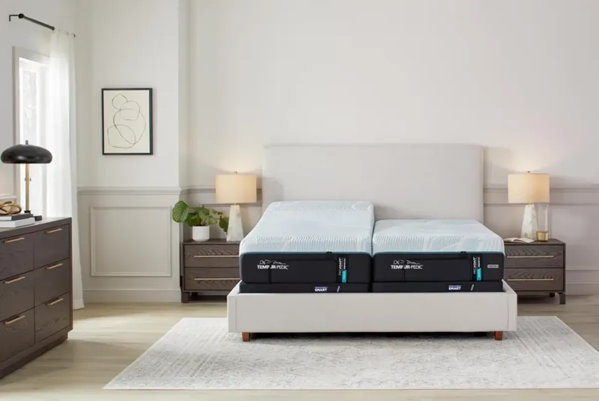 Tempur-Pedic Adapt 2.0 Med Hybrid Split California King Mattress