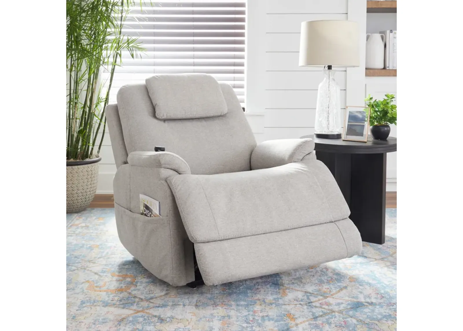 Zecliner Petite Power Recliner