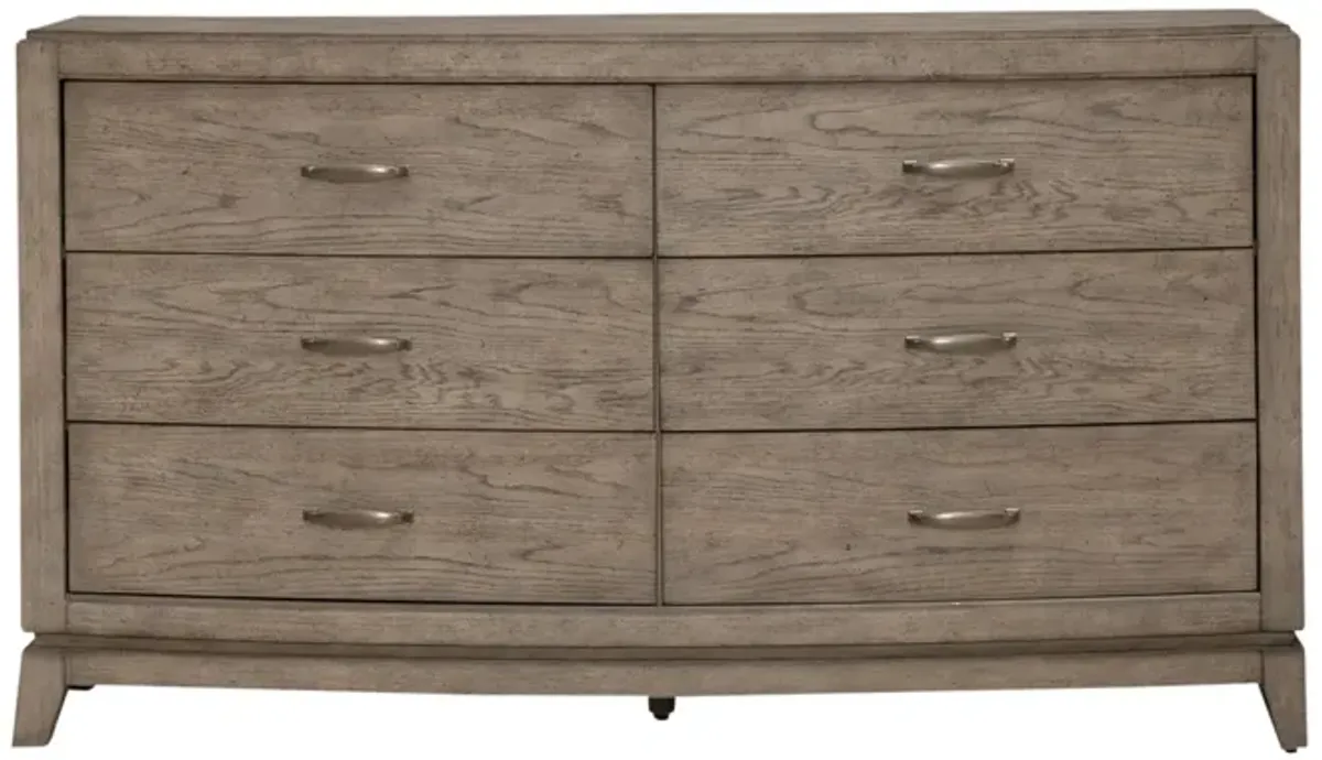 Camilla Dresser