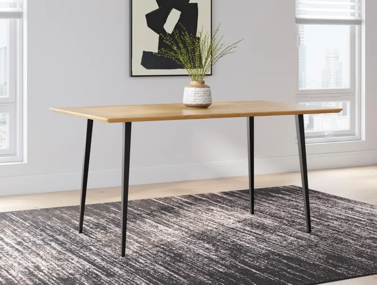 Gretlynn Dining Table