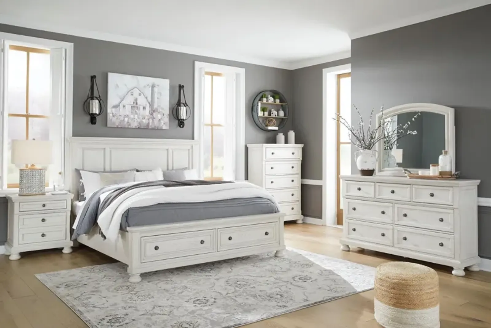 Robbinsdale 5-Piece Queen Sleigh Storage Bedroom Set