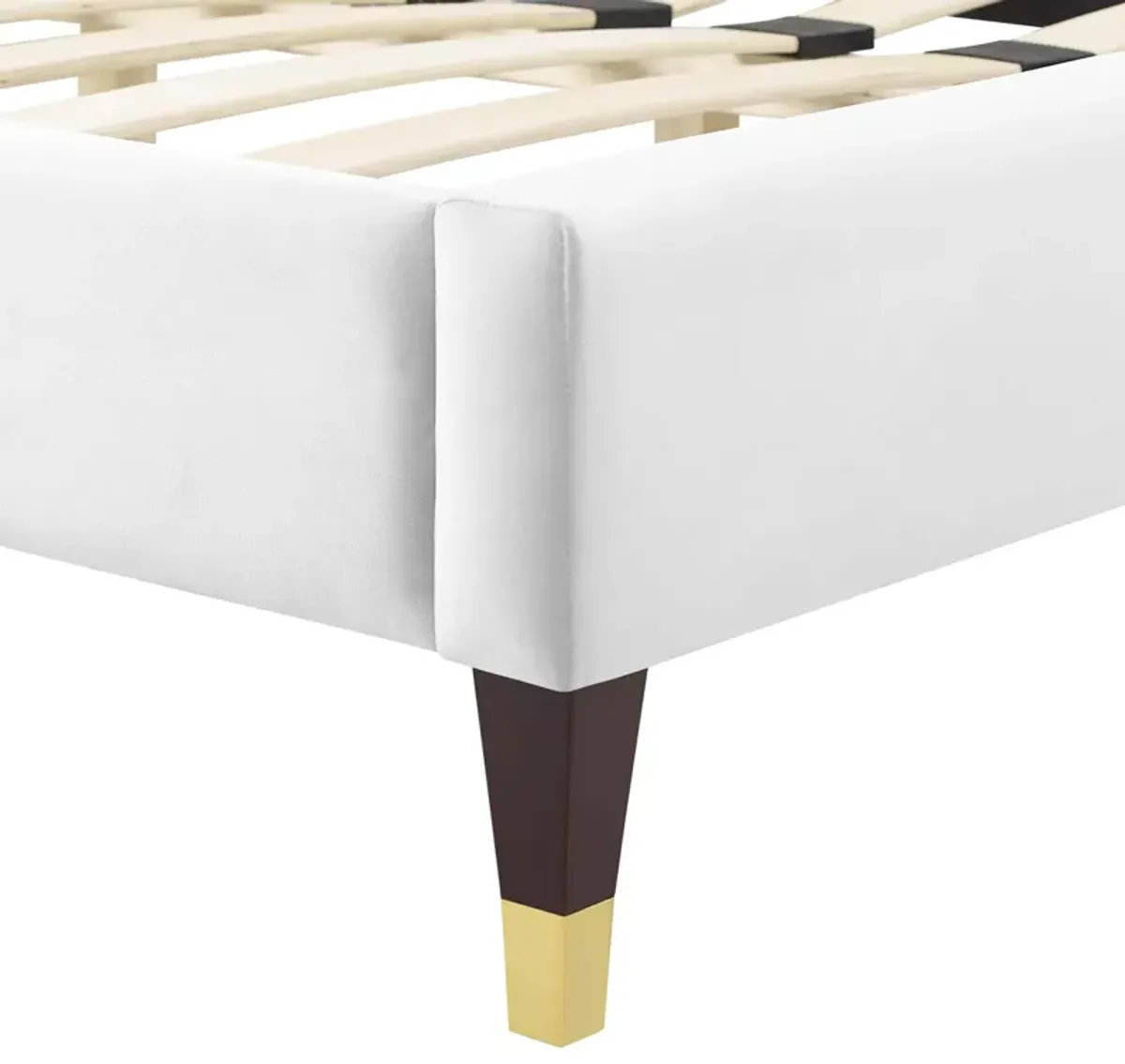 Current Performance Velvet Platform Bed With Wood and Gold Legs by Modway