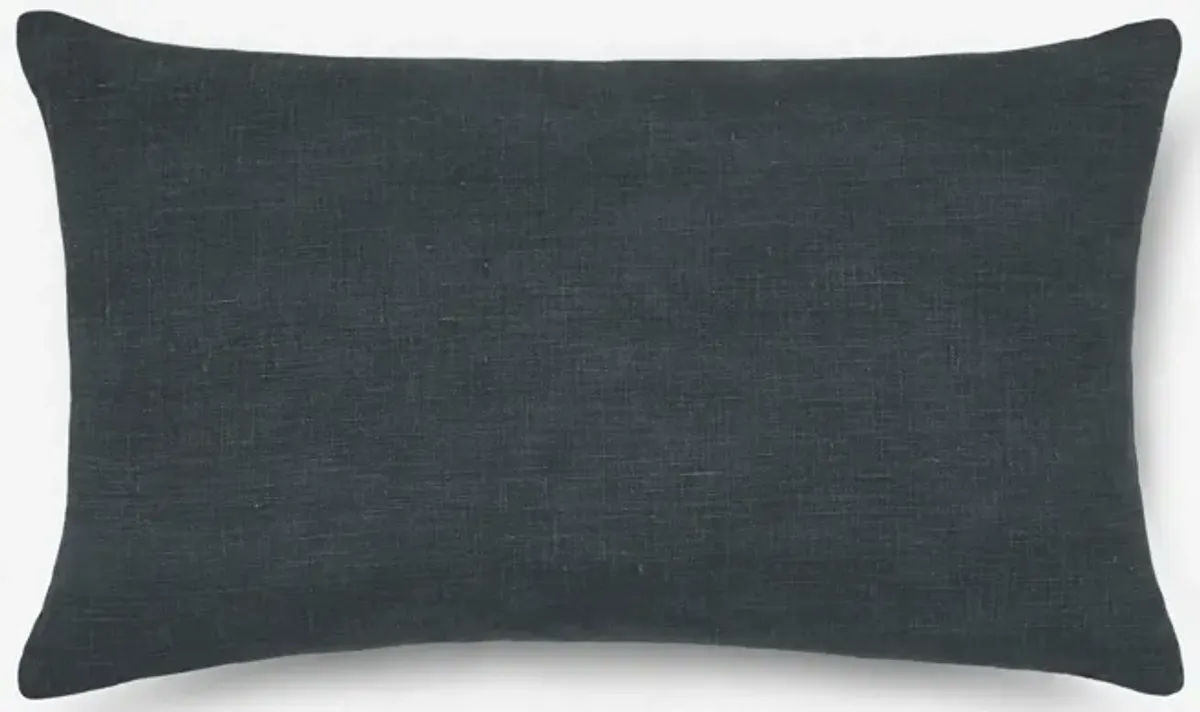 Kellan Pillow