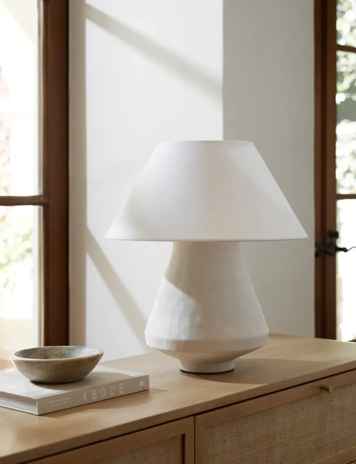 Vincente Table Lamp