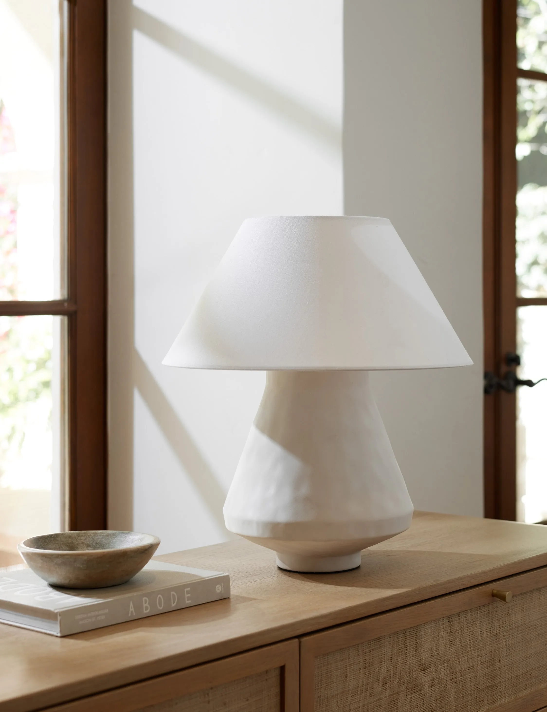 Vincente Table Lamp