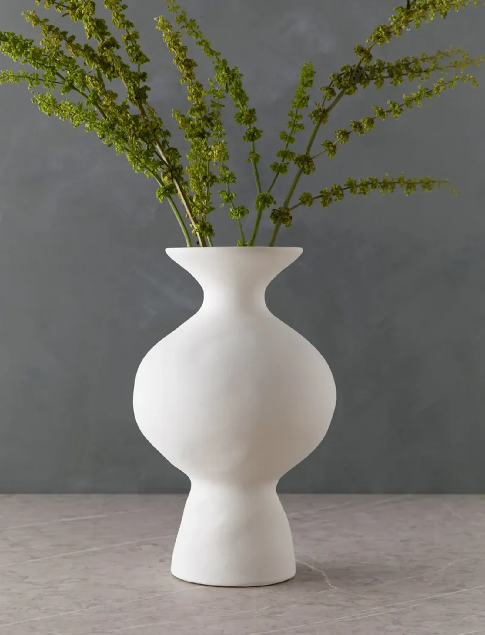 Calista Vase