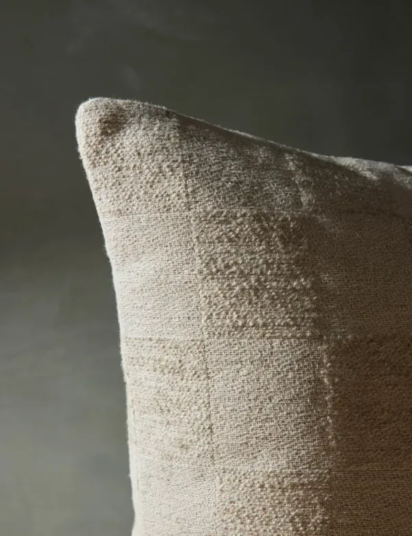 Bronson Pillow