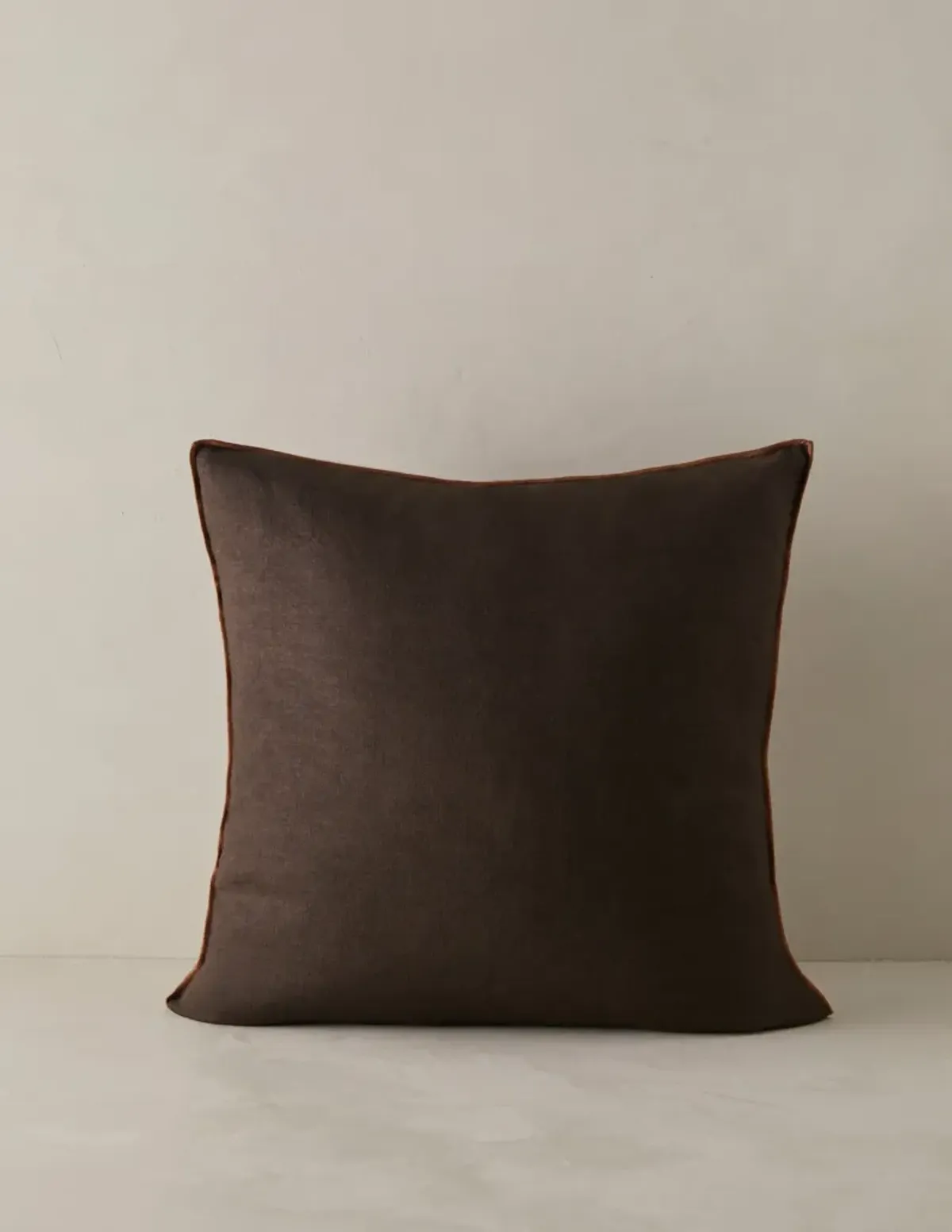 Carys Contrast Linen Pillow