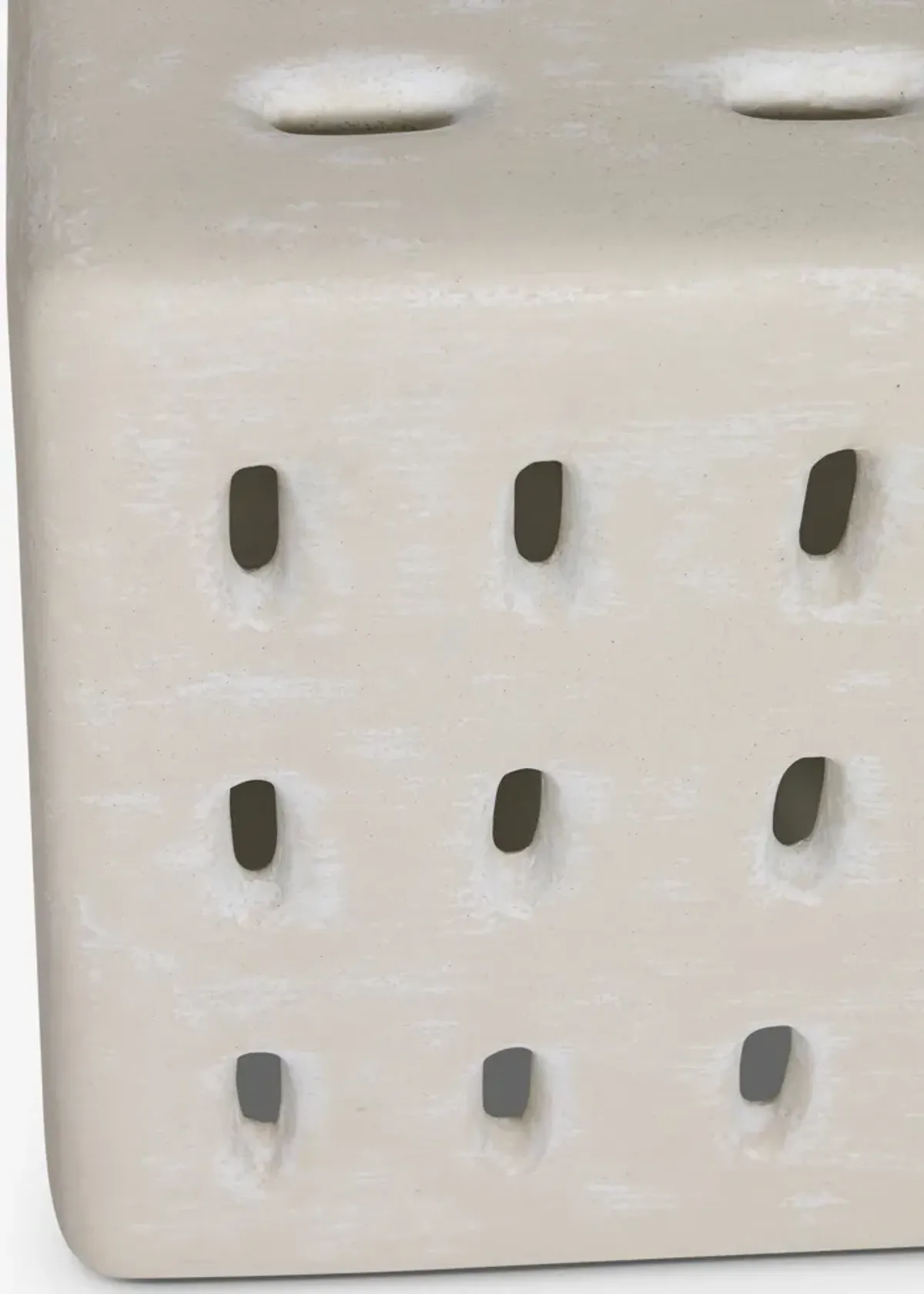 Cabra Indoor / Outdoor Side Table