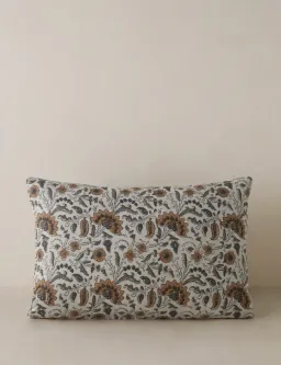 Taupe color