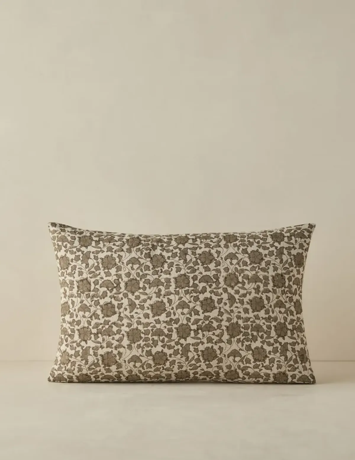 Lavelanet Linen Pillow