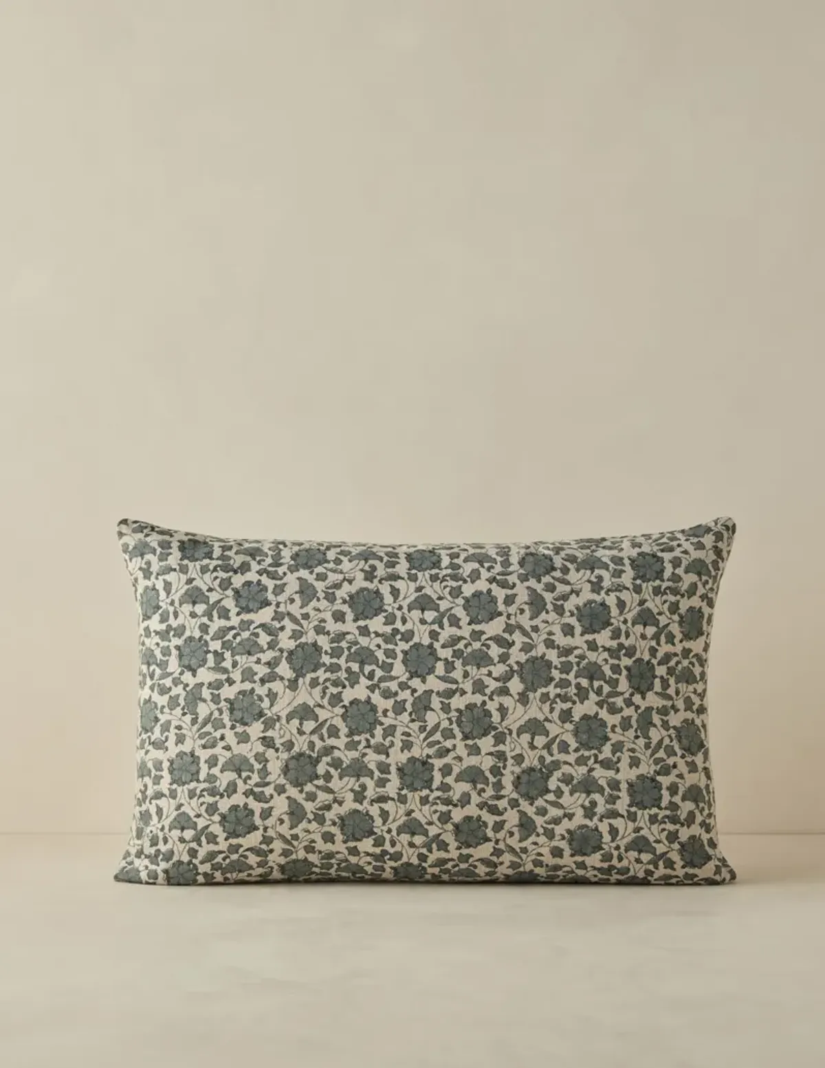 Lavelanet Linen Pillow