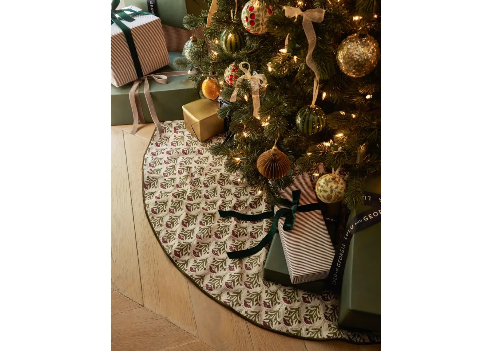 Dov Tree Skirt