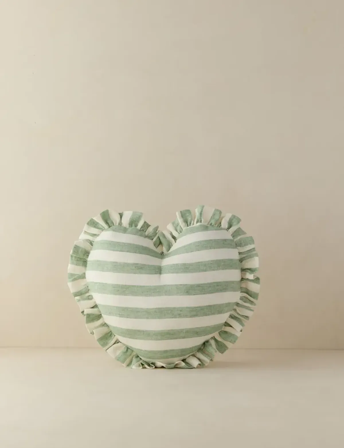 Amaroso Linen Heart Pillow