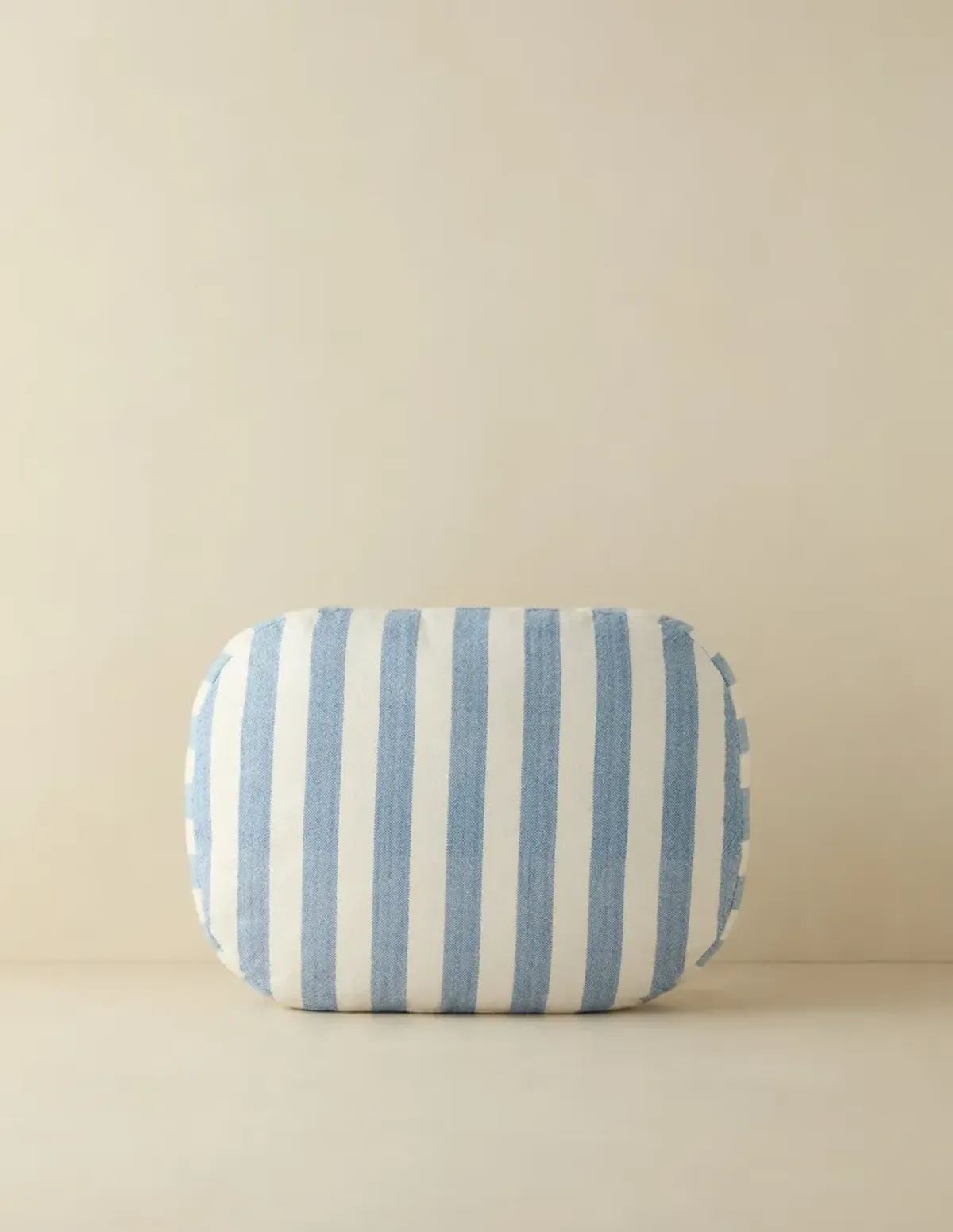 Sunday Indoor / Outdoor Pill Pillow