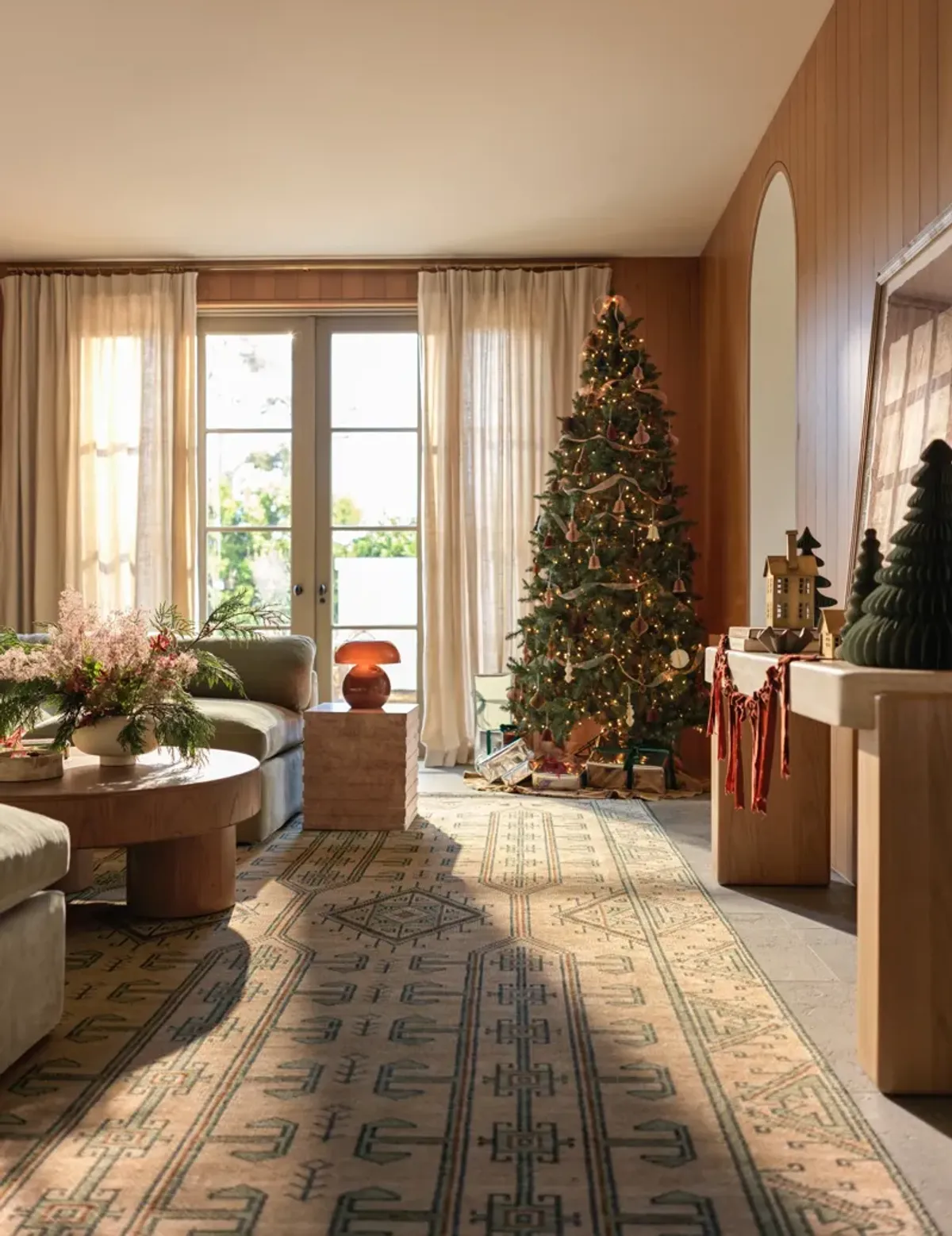 Vishal Hand-Knotted Wool Rug
