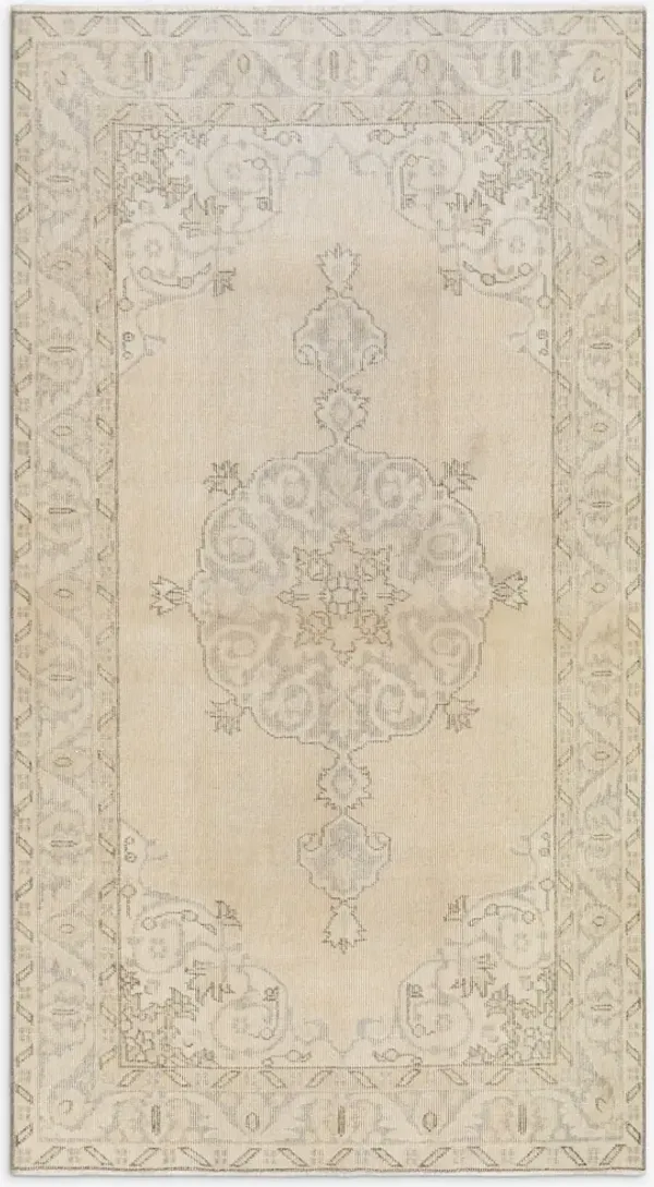 Vintage Turkish Hand-Knotted Wool Rug No. 432 3'10" x 6'10"