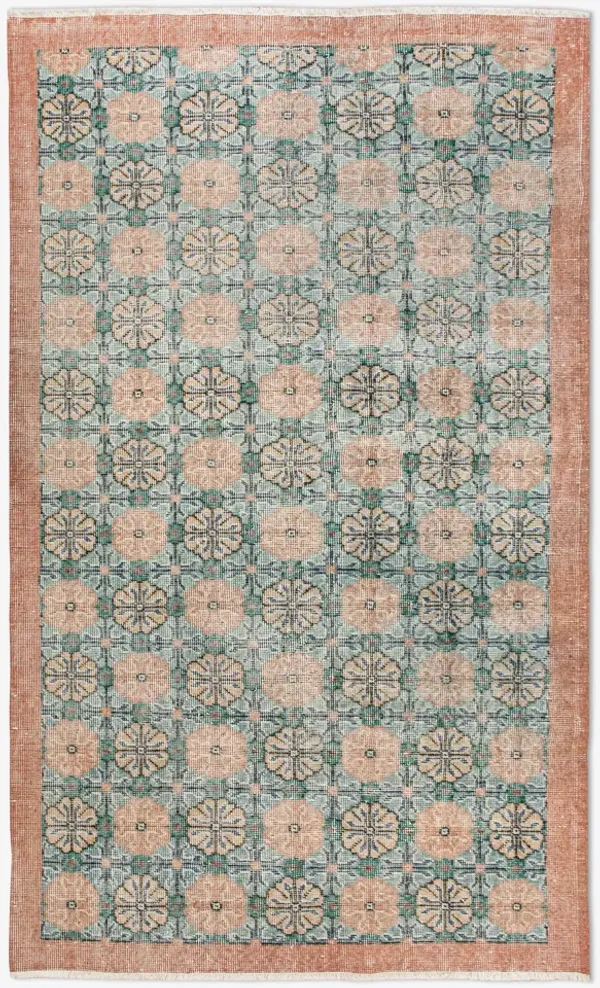 Vintage Turkish Hand-Knotted Wool Rug No. 454 3'12" x 6'11"