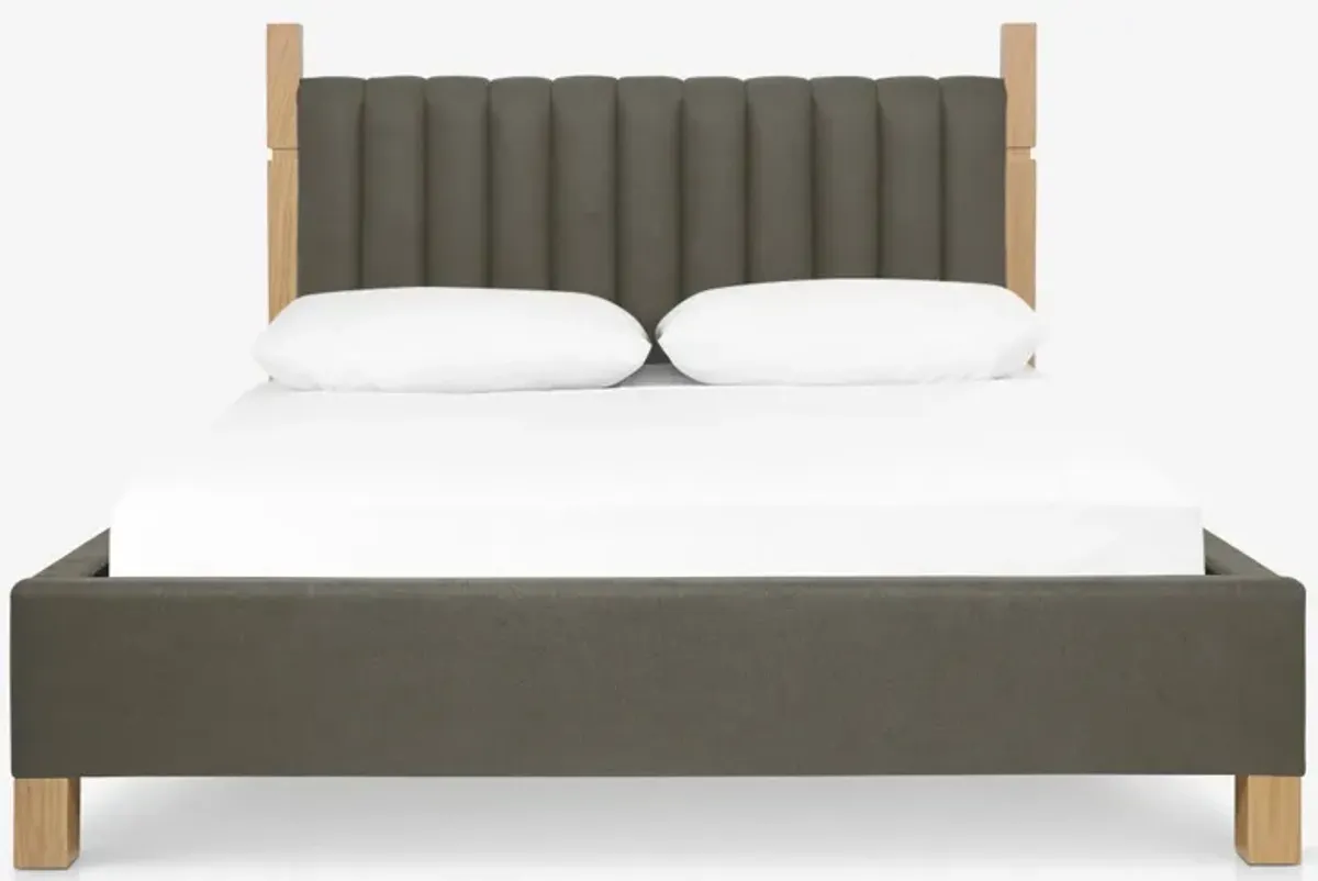 Ambleside Bed by Ginny Macdonald