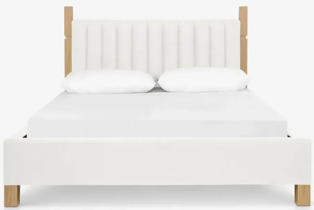 Ambleside Bed by Ginny Macdonald