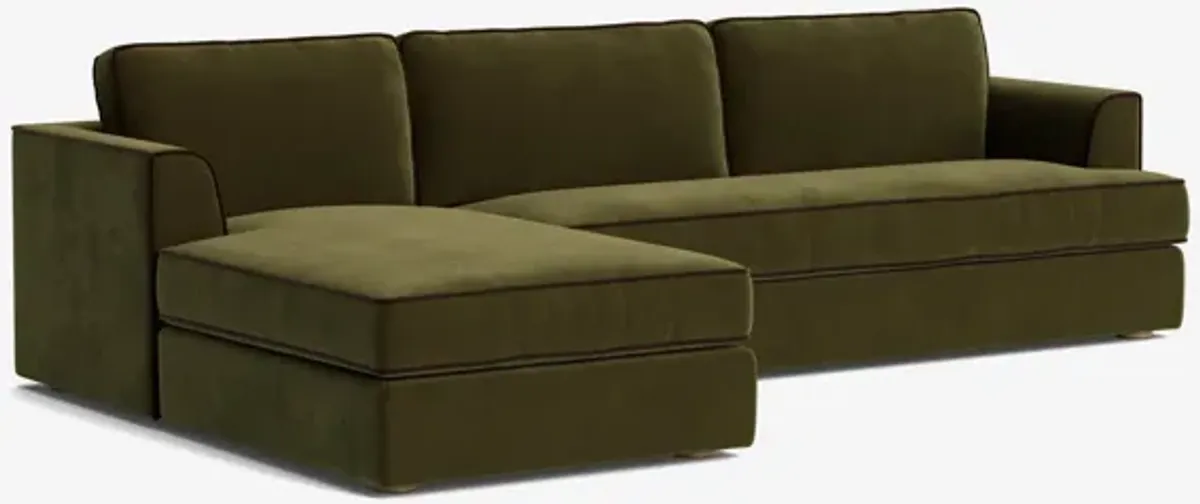 Westlawn Chaise Sectional Sofa