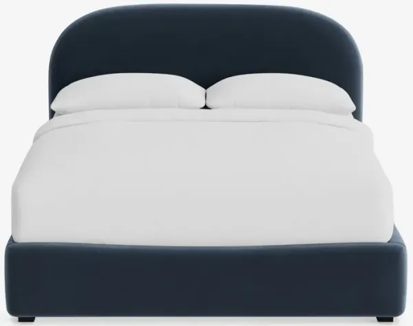 Neve Platform Bed by Aimee Song