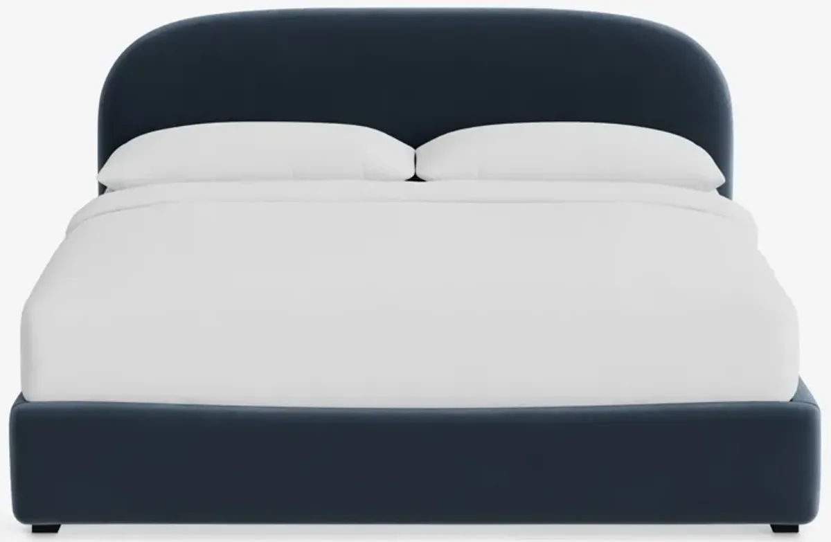 Neve Platform Bed by Aimee Song